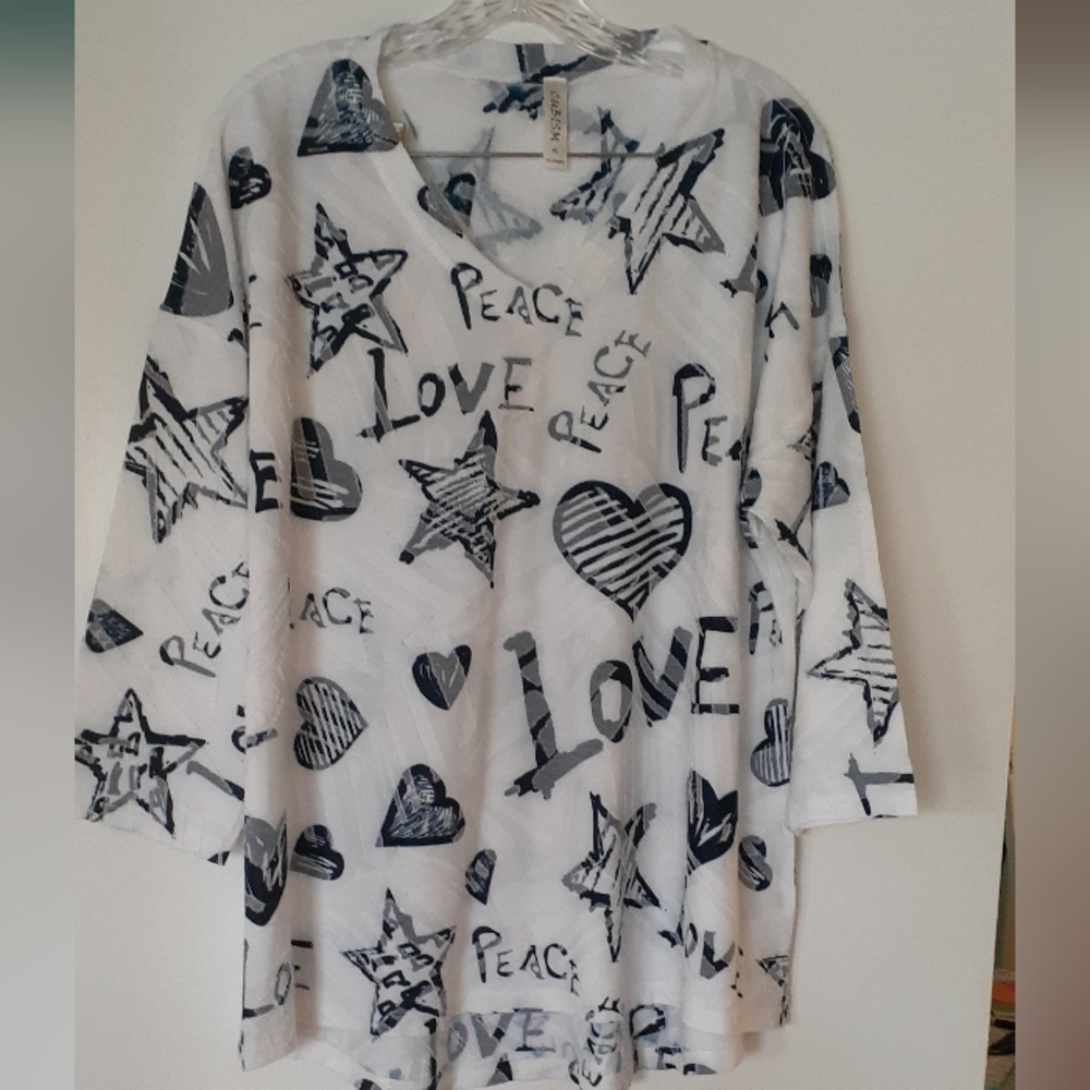 Women's XL wearable Pop Art graffiti abstract 3/4 sleeve burnout V ne…